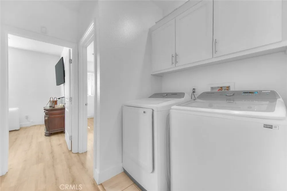 11031 Burin Inglewood, CA 90304