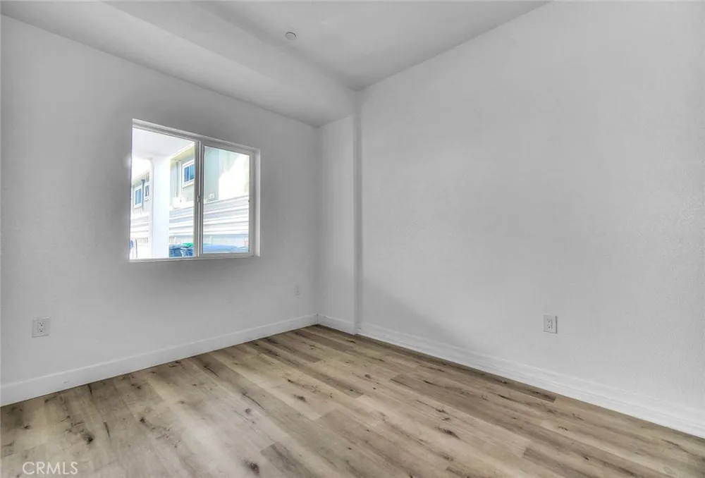 11031 Burin Inglewood, CA 90304