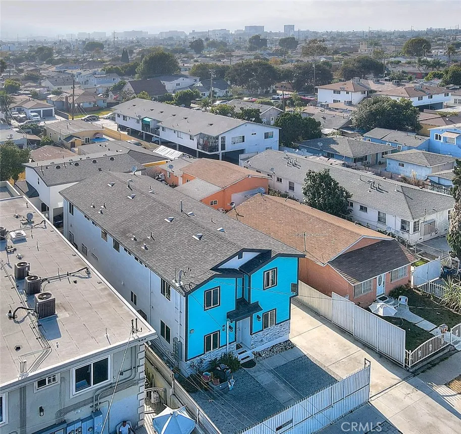 11031 Burin Inglewood, CA 90304