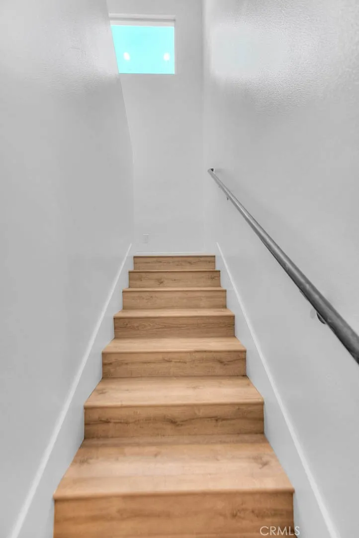 11031 Burin Inglewood, CA 90304
