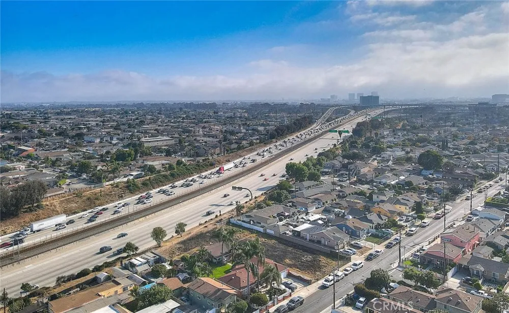11031 Burin Inglewood, CA 90304