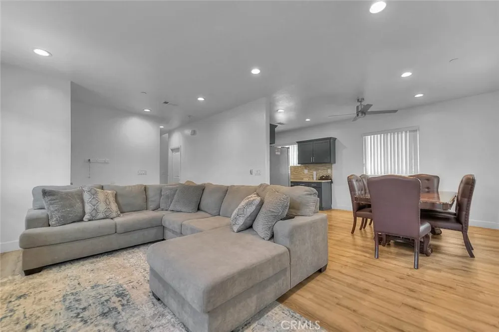 11031 Burin Inglewood, CA 90304