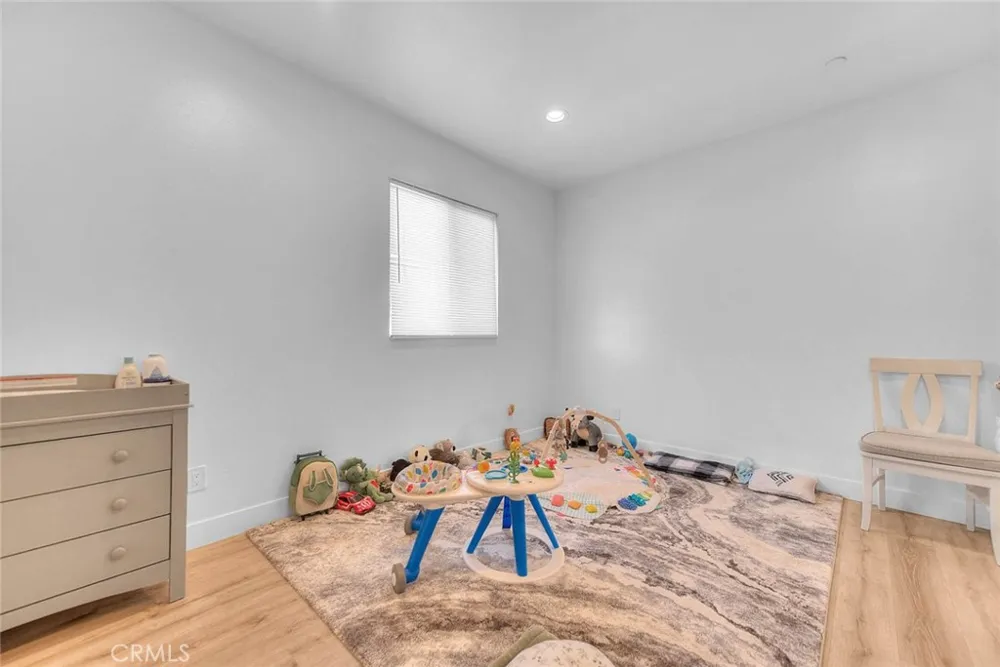 11031 Burin Inglewood, CA 90304