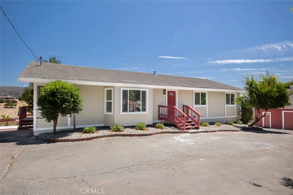 1111 Hardman Avenue Napa, CA 94558