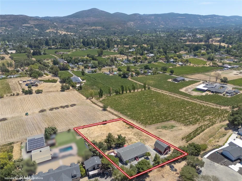 1111 Hardman Avenue Napa, CA 94558