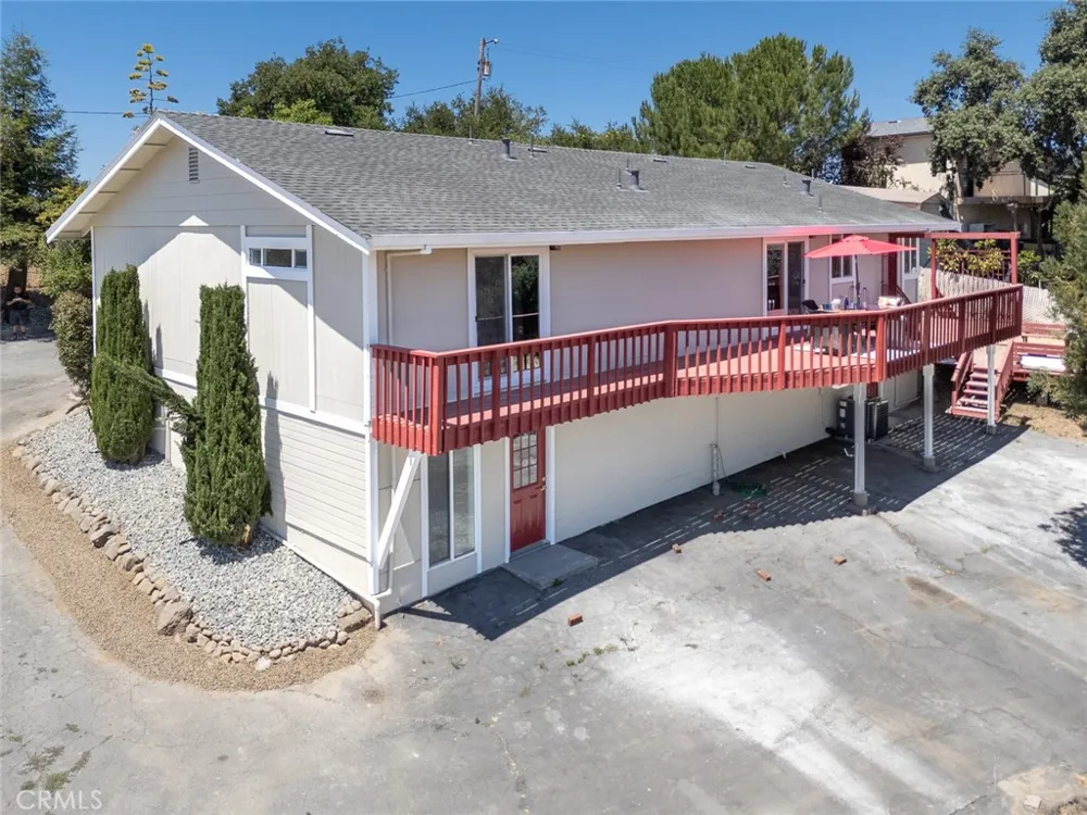 1111 Hardman Avenue Napa, CA 94558