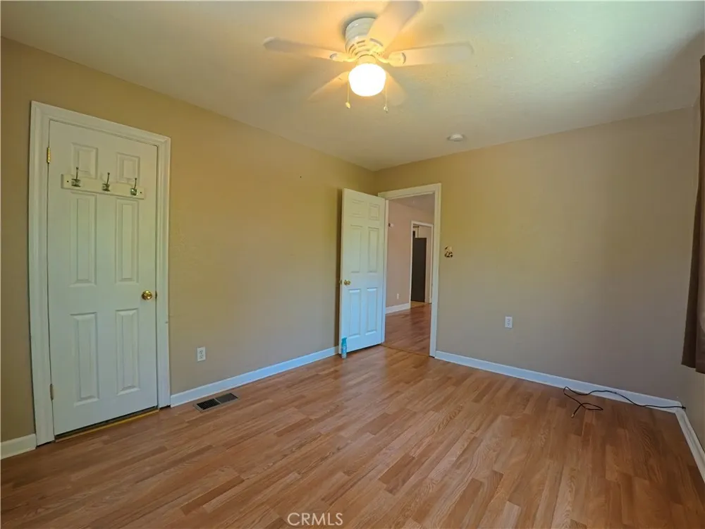 22 Roble Oroville, CA 95966