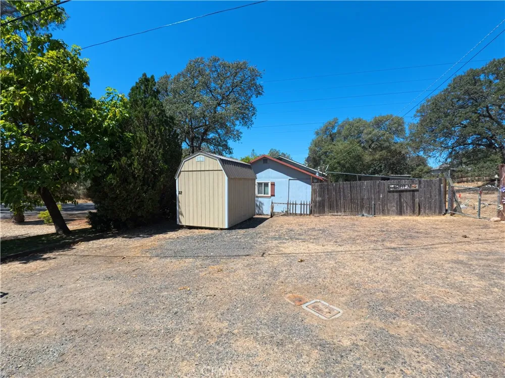 22 Roble Oroville, CA 95966