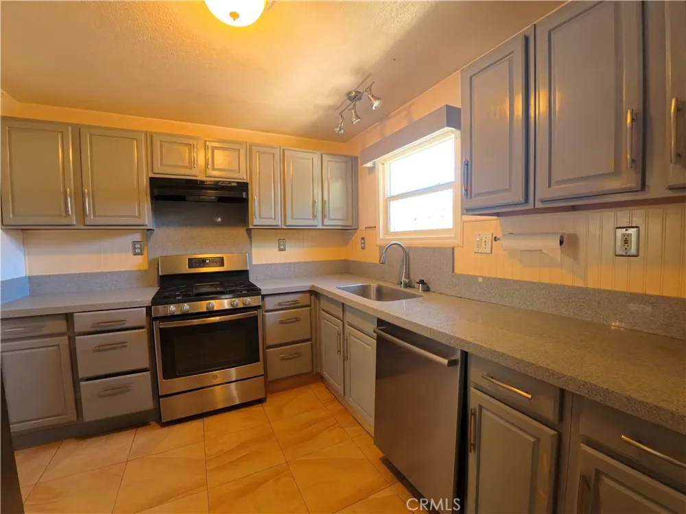 22 Roble Oroville, CA 95966
