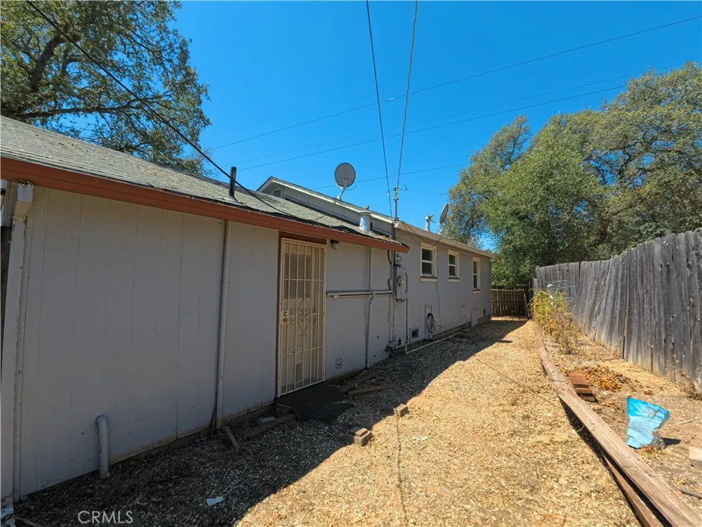 22 Roble Oroville, CA 95966