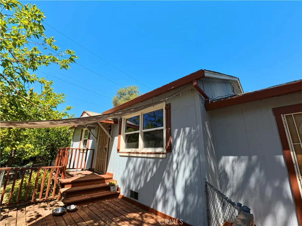 22 Roble Oroville, CA 95966