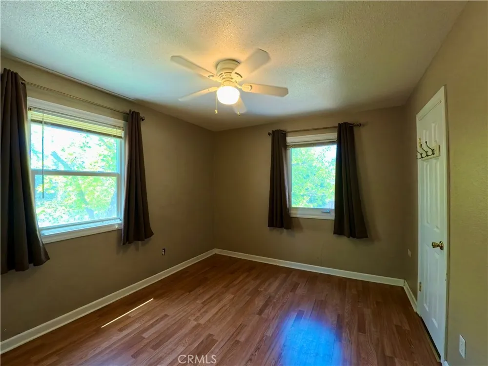 22 Roble Oroville, CA 95966
