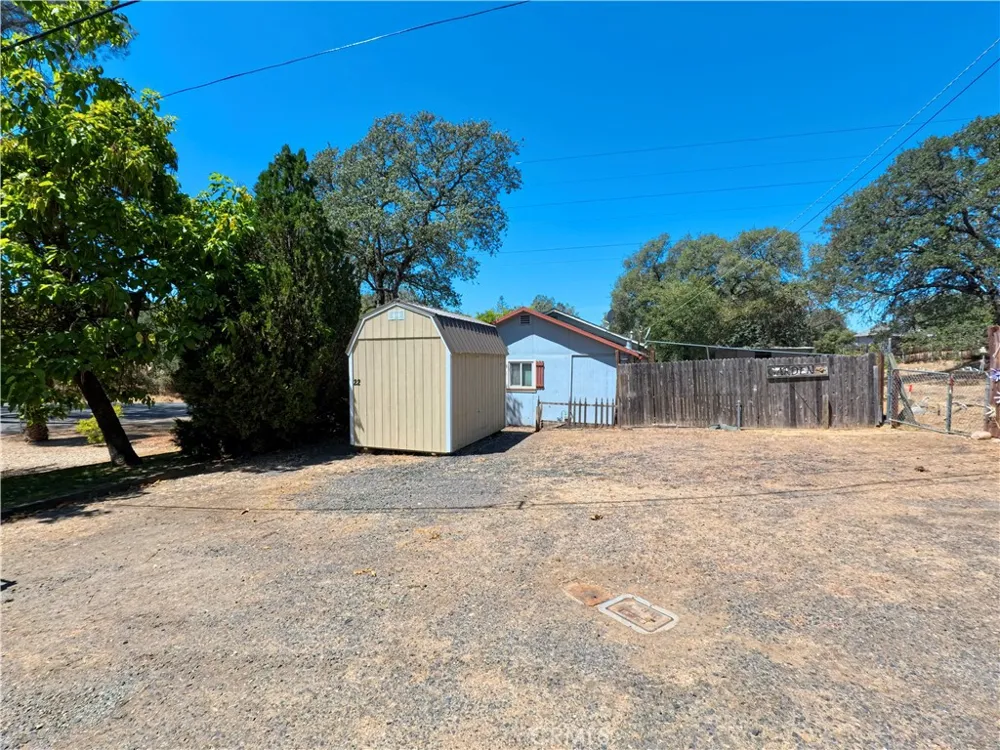 22 Roble Oroville, CA 95966