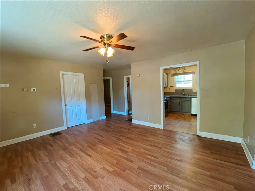 22 Roble Oroville, CA 95966