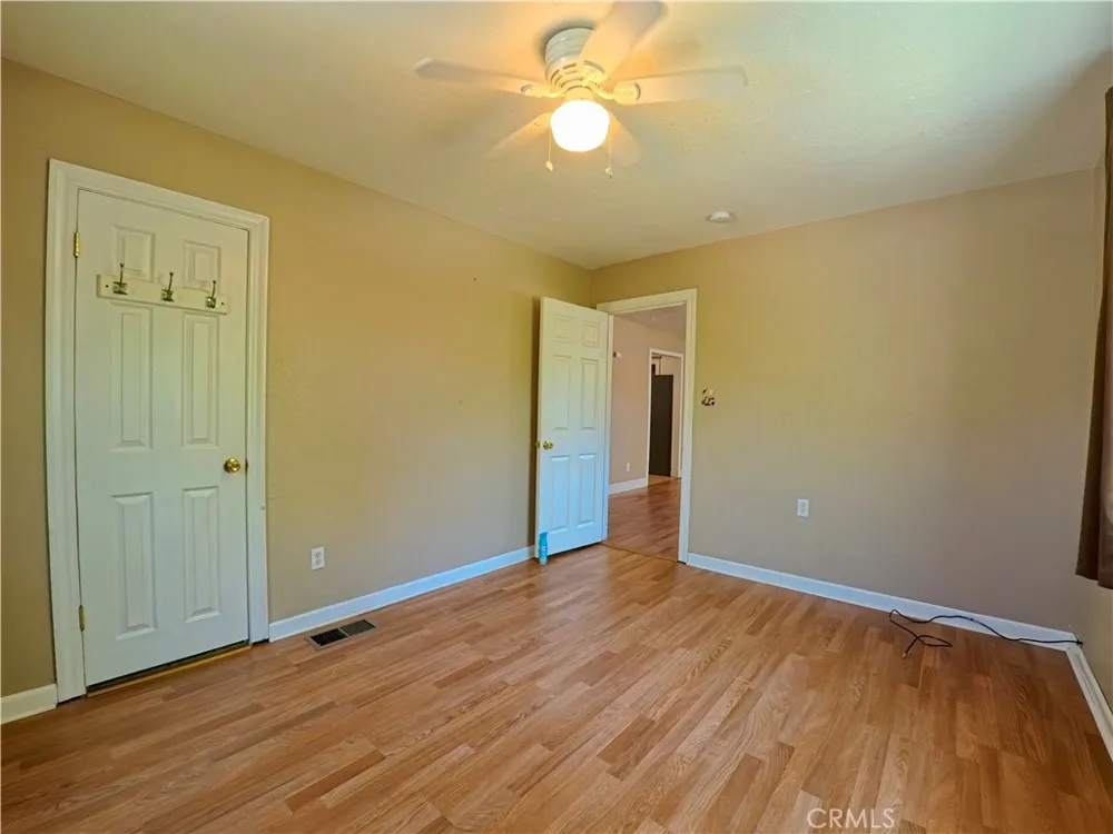 22 Roble Oroville, CA 95966