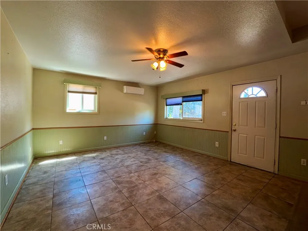 22 Roble Oroville, CA 95966