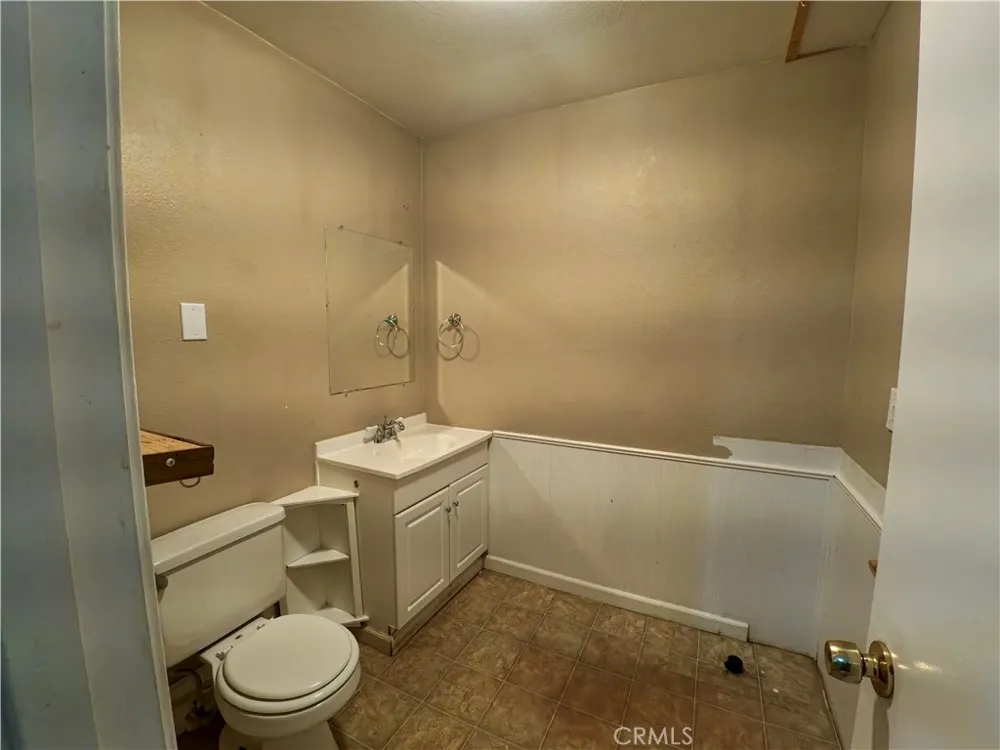 22 Roble Oroville, CA 95966