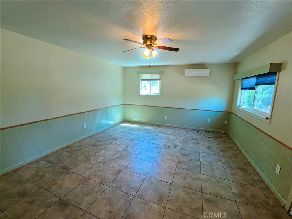22 Roble Oroville, CA 95966