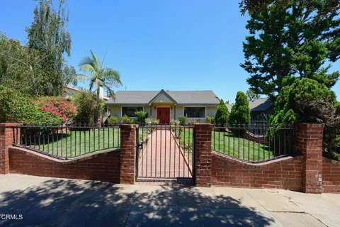 880 Allen Avenue