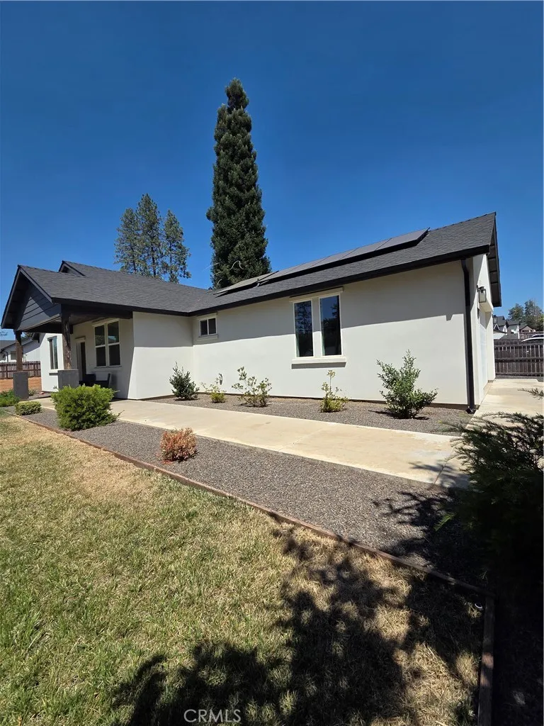 1909 York Towne Paradise, CA 95969