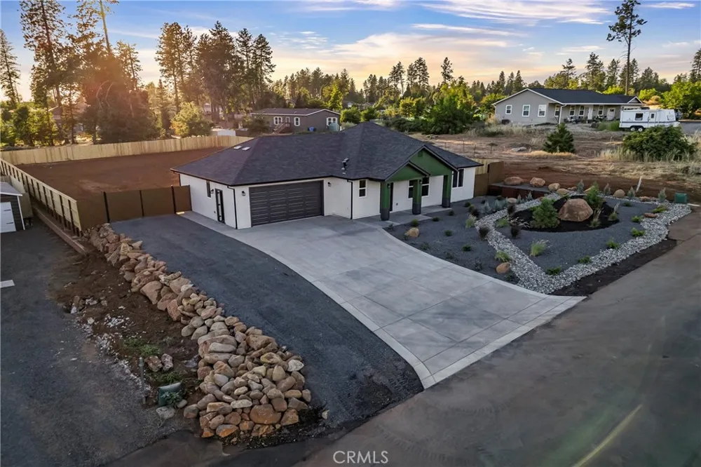 5949 Hazel Way Paradise, CA 95969