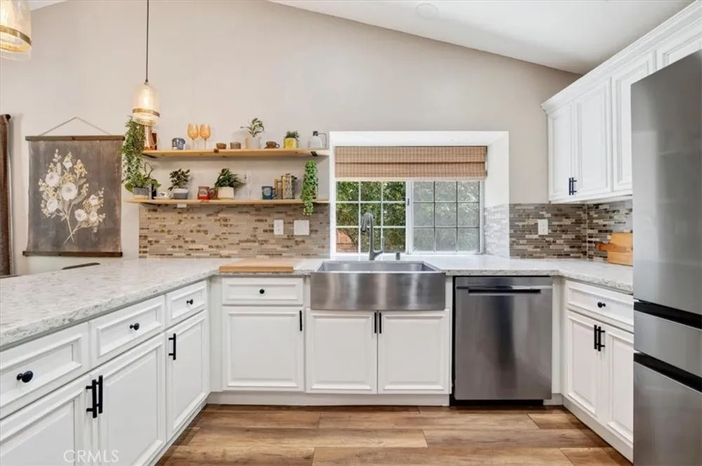 1513 Woodmere Santa Maria, CA 93455