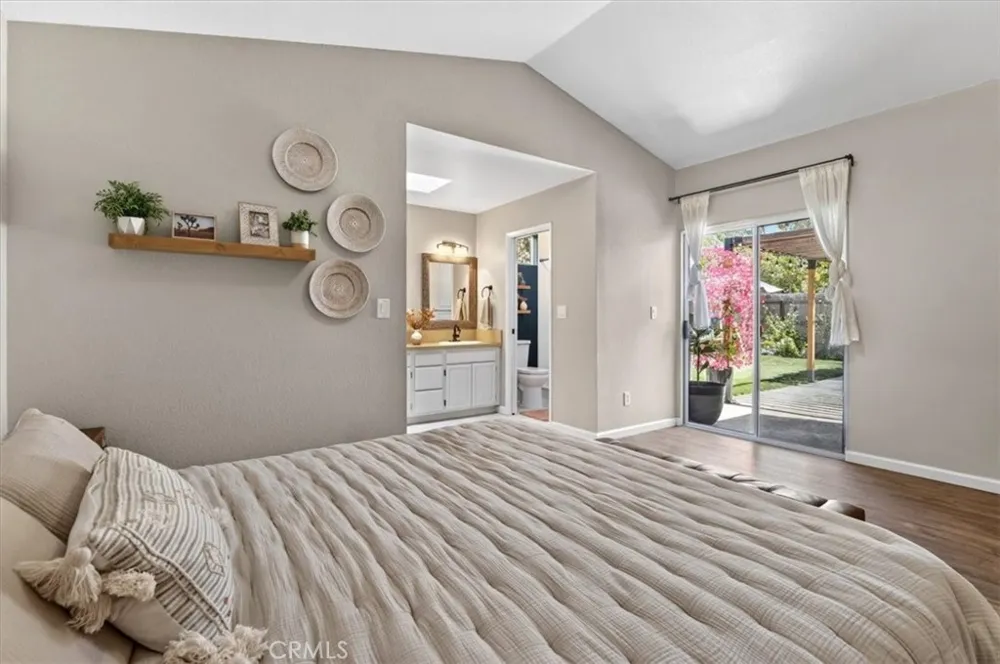 1513 Woodmere Santa Maria, CA 93455