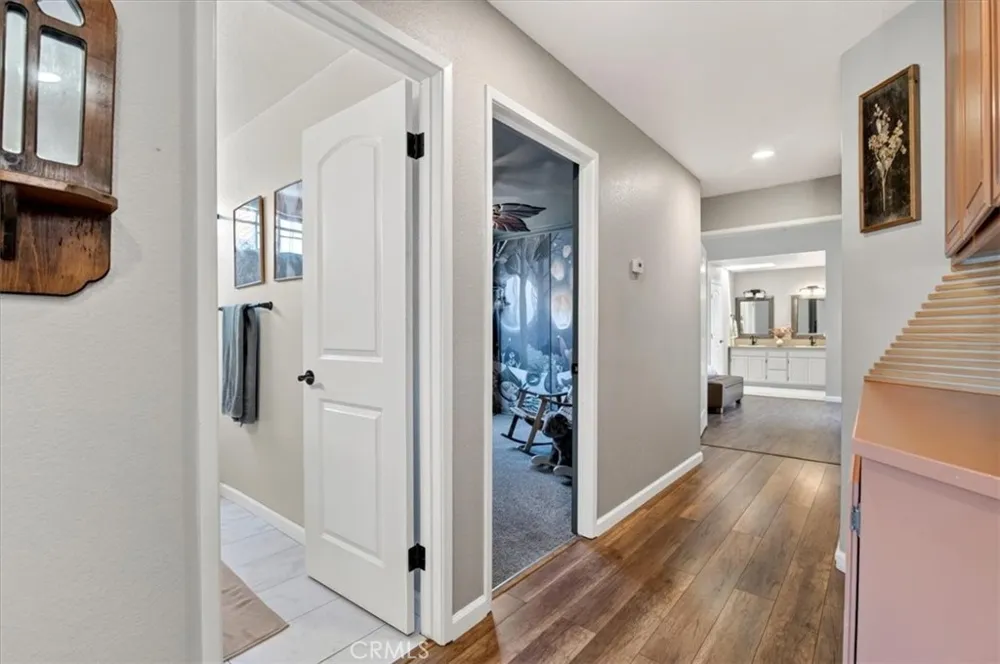 1513 Woodmere Santa Maria, CA 93455