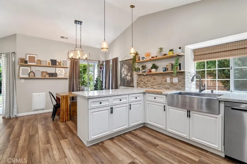 1513 Woodmere Santa Maria, CA 93455