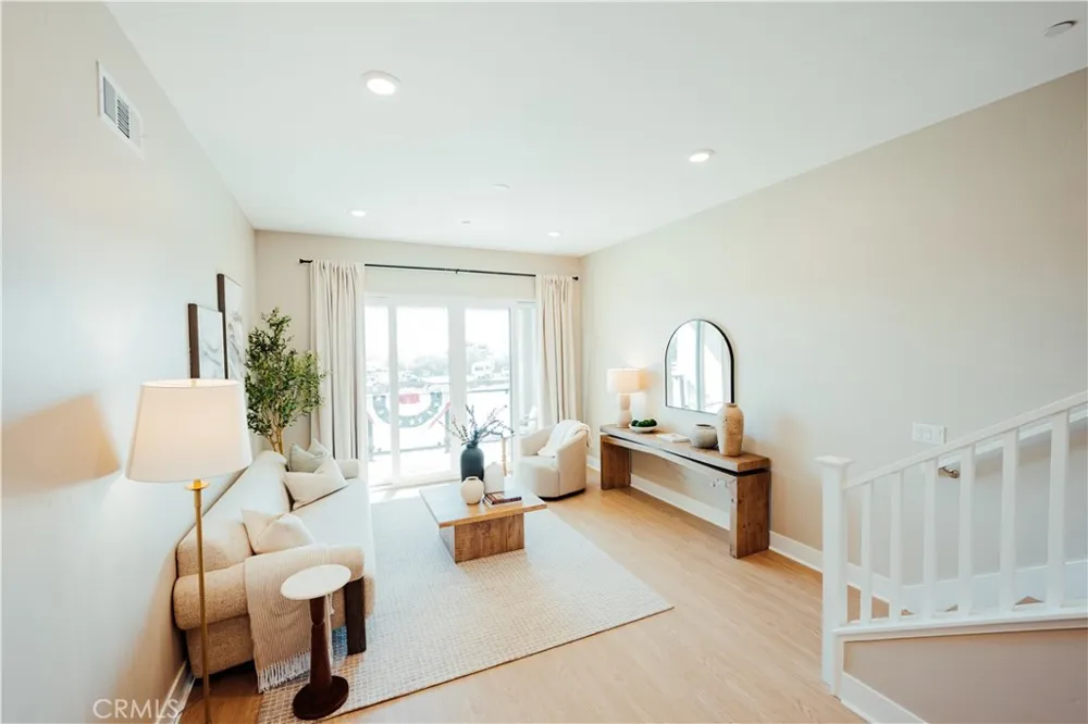 157 2nd Street #4 Grover Beach, CA 93433