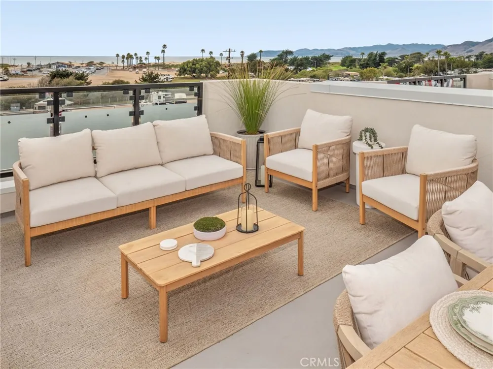 157 2nd Street #4 Grover Beach, CA 93433