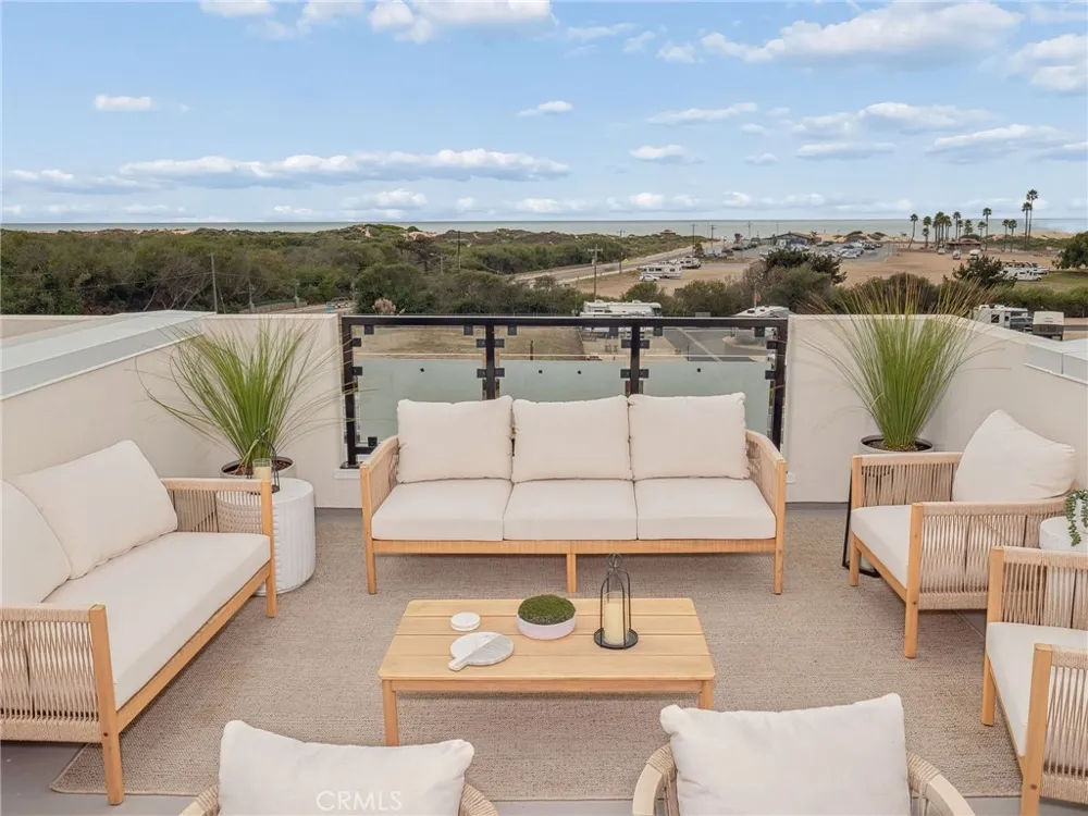 157 2nd Street #4 Grover Beach, CA 93433