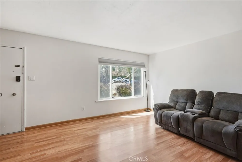 1163 Laurel Lane San Luis Obispo, CA 93401