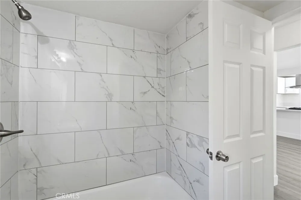 2225 E Lamona Fresno, CA 93703