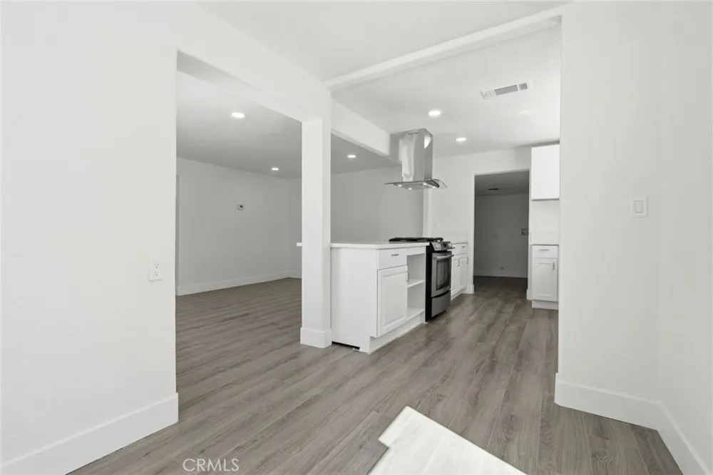 2225 E Lamona Fresno, CA 93703