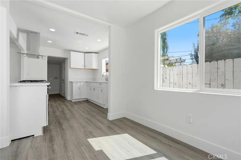 2225 E Lamona Fresno, CA 93703