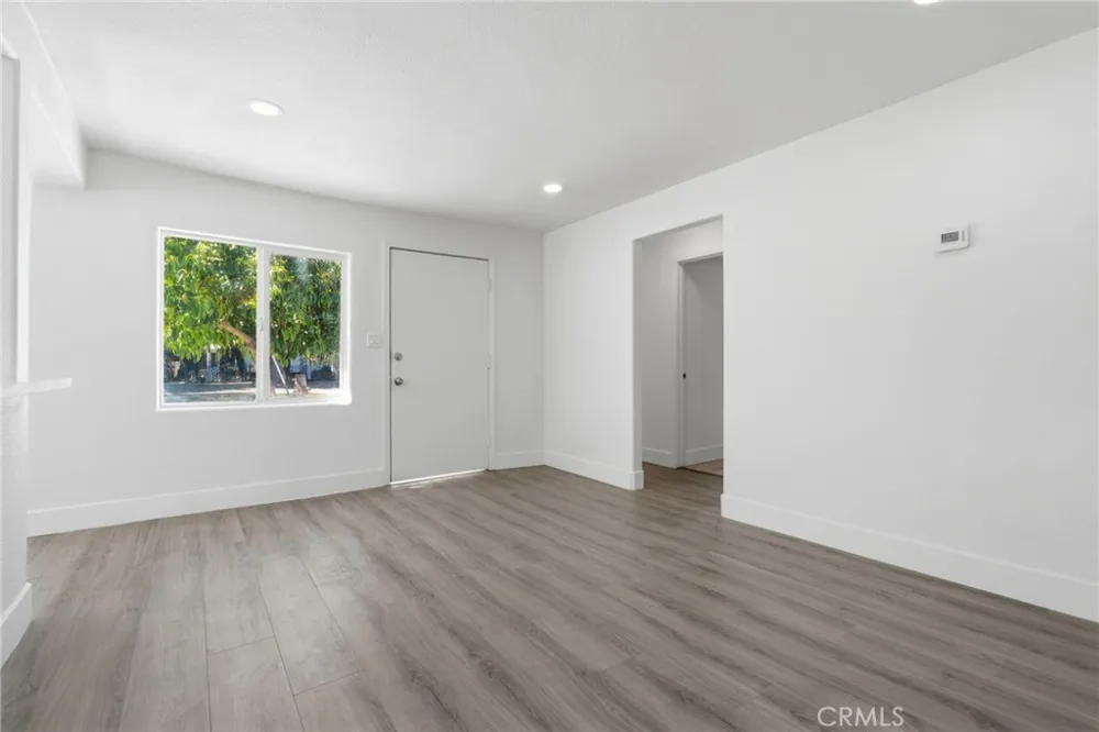 2225 E Lamona Fresno, CA 93703