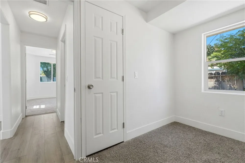 2225 E Lamona Fresno, CA 93703