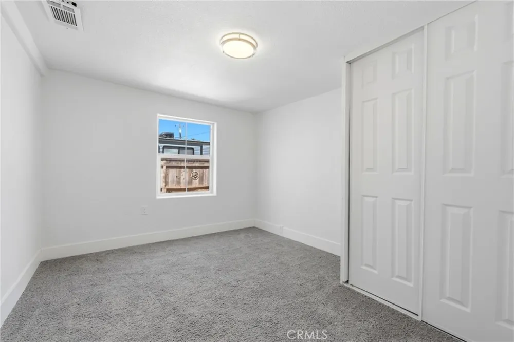 2225 E Lamona Fresno, CA 93703