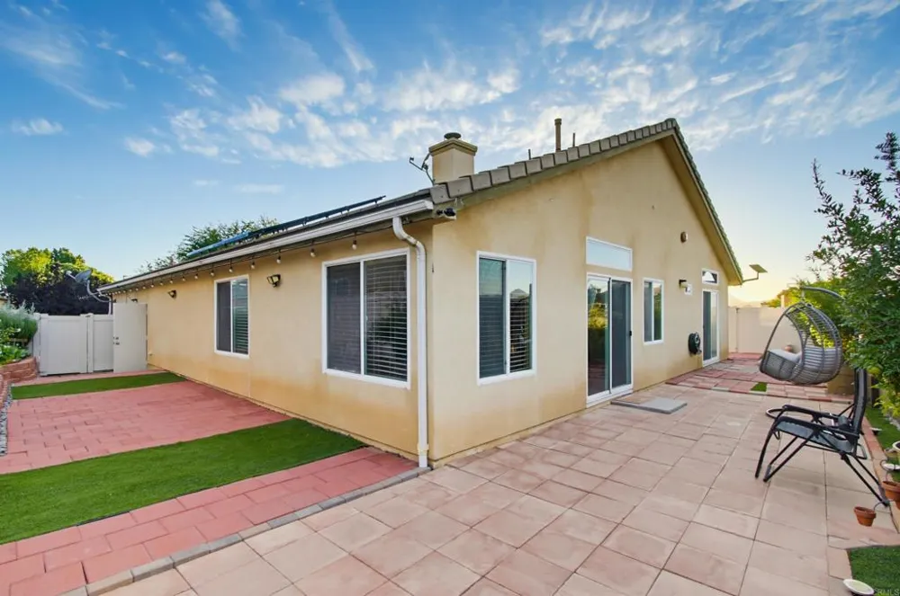 32024 Evening Primrose Trail Campo, CA 91906