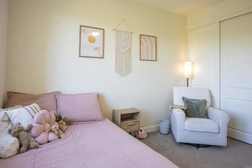 3022 Villeta Avenue Carlsbad, CA 92010