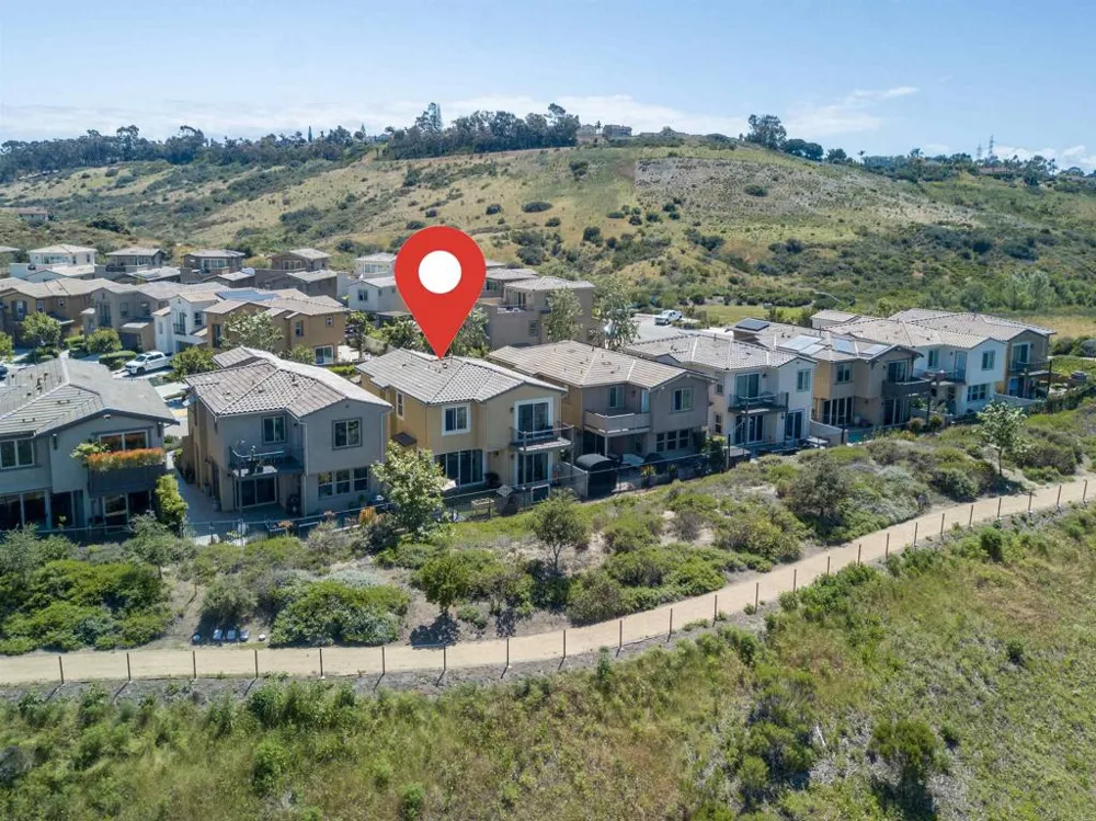 3022 Villeta Avenue Carlsbad, CA 92010