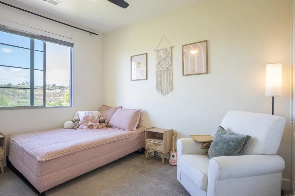 3022 Villeta Avenue Carlsbad, CA 92010