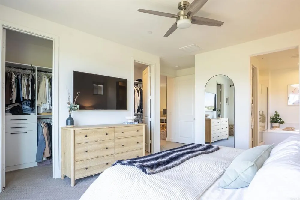 3022 Villeta Avenue Carlsbad, CA 92010