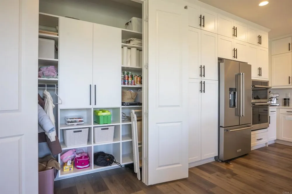 3022 Villeta Avenue Carlsbad, CA 92010