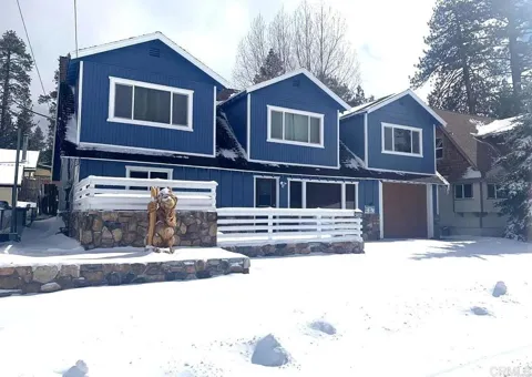 42988 Moonridge Road