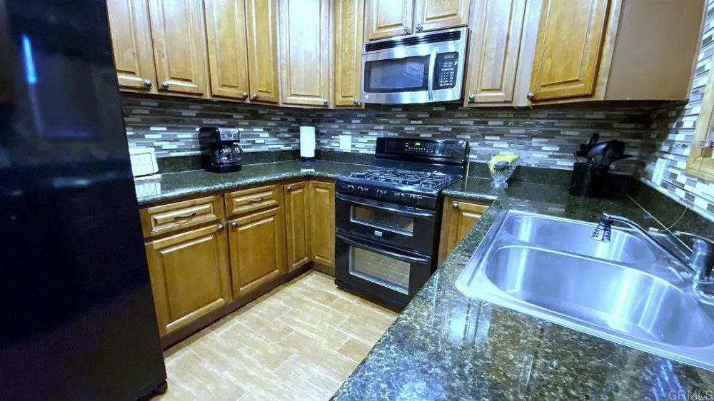 42988 Moonridge Road Big Bear Lake, CA 92315