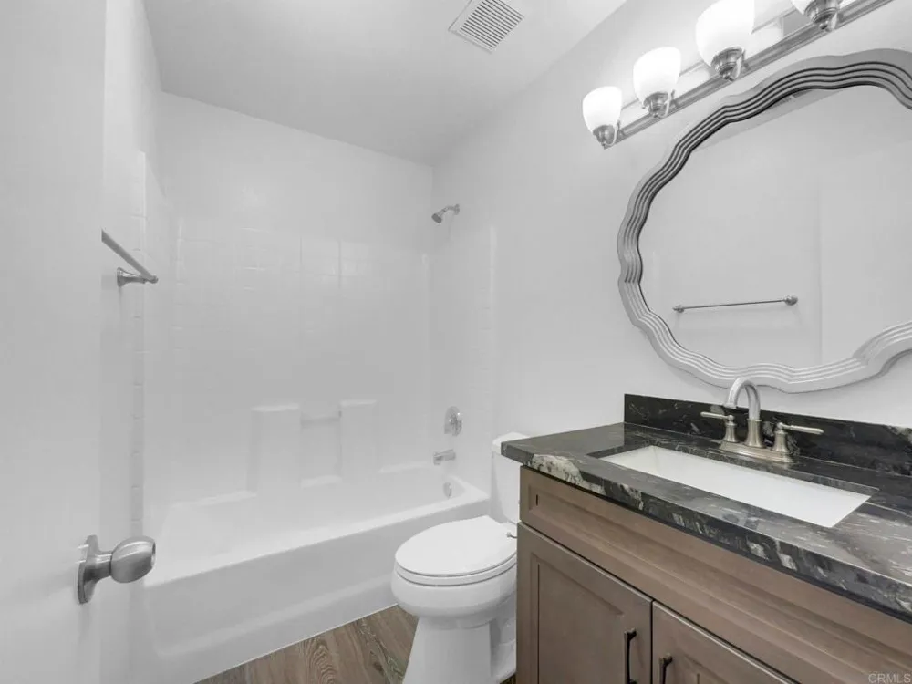 2060 BARBADOS #1 Chula Vista, CA 91915