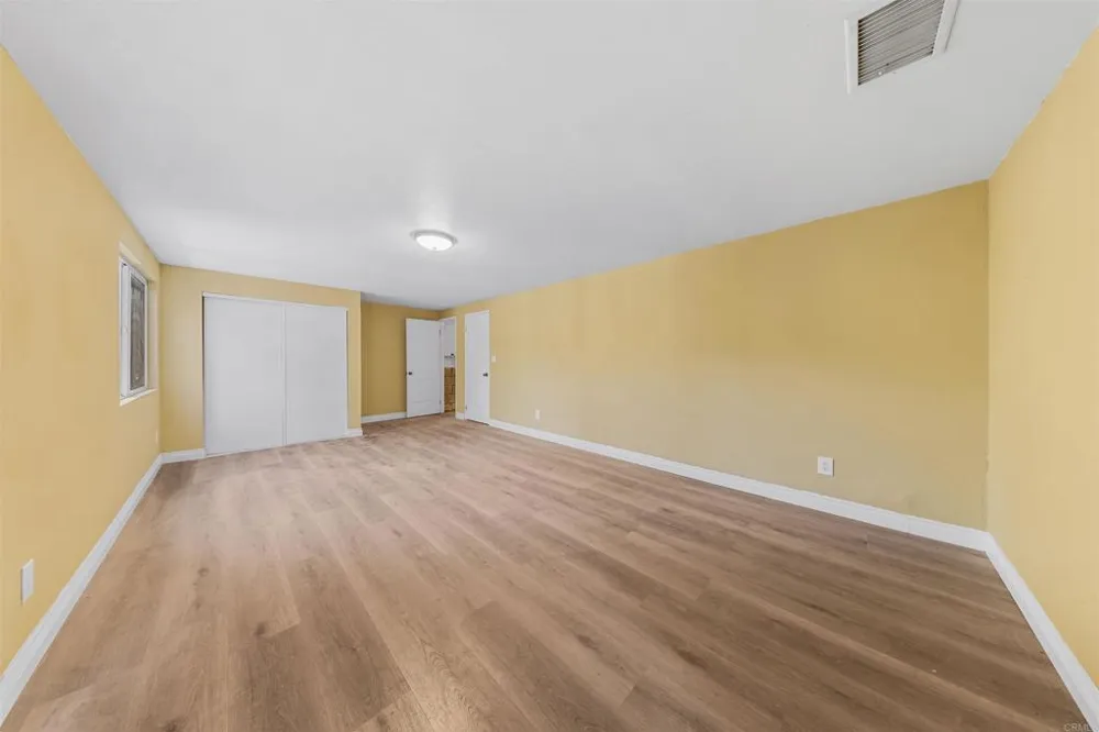 8808 Leigh Ave Spring Valley, CA 91977