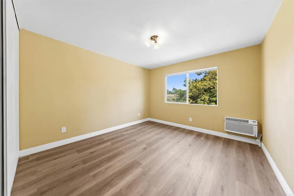 8808 Leigh Ave Spring Valley, CA 91977